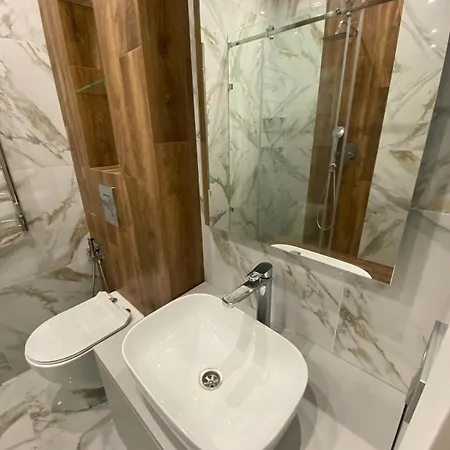 Stylish In Arcadia Apartment Odesa
